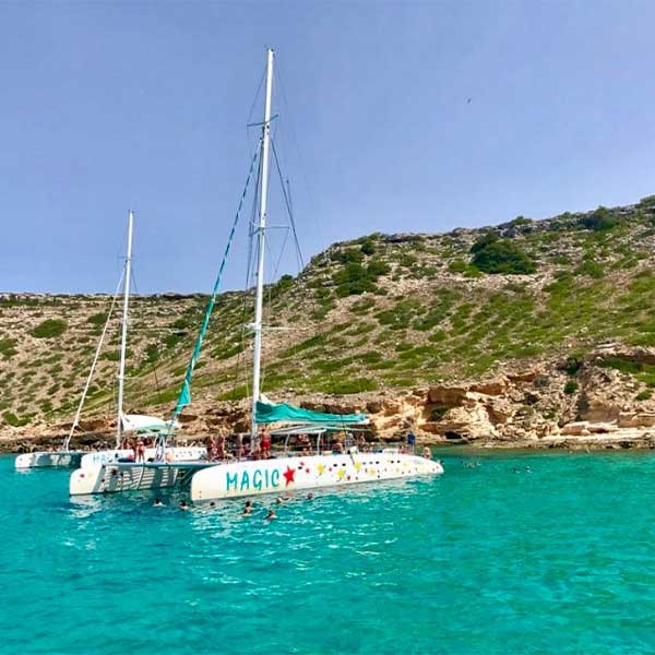 Magic Catamarans - Excursiones en catamarán por Mallorca