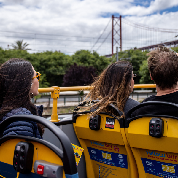 Yellow Bus Lisboa